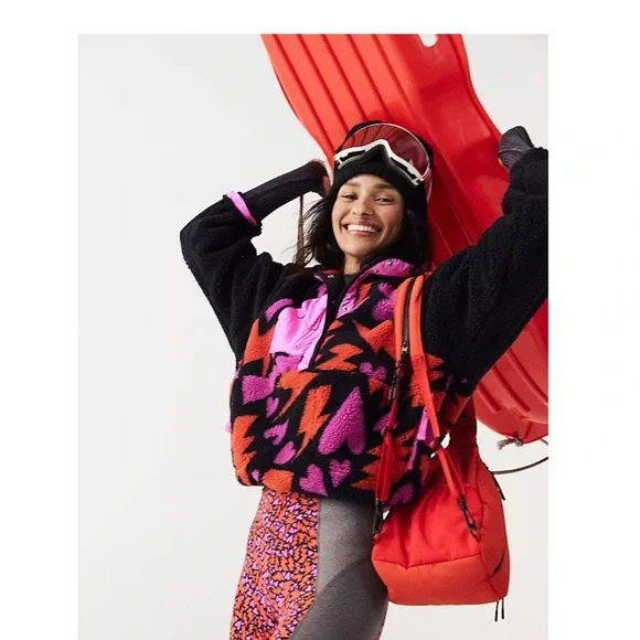 NEW Free People Movement Hit The Slopes Printed Hearts Pullover Fleece Jacket L - Picture 2 of 14